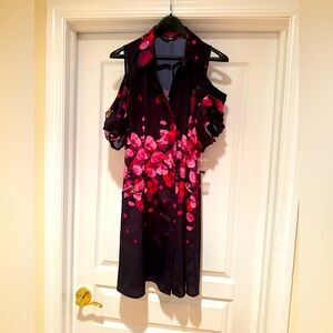 🔥Samuel Dong BlackCold Shoulder Dress with Pink FloralAccents and Flower details